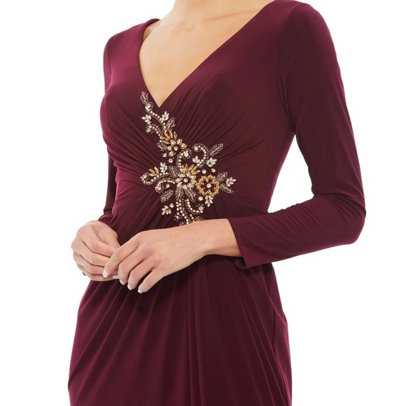 Mac Duggal 67848 NWT FAUX WRAP LONG SLEEVE GOWN W/ APPLIQUÉ DETAIL - Picture 4 of 7